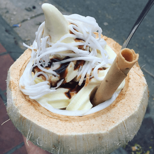 Quán kem dừa ngon nhất Hà Nội
