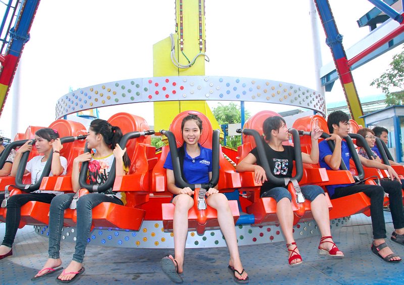 Công viên giải trí mạo hiểm ở Hà Nội