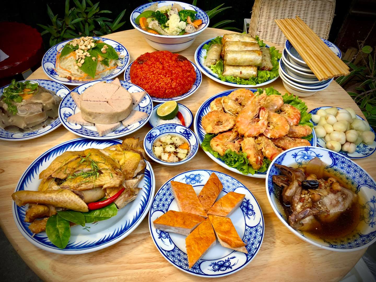 Đặt món ăn tại nhà tại Hà Nội