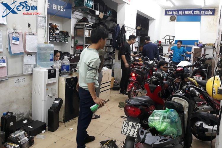 Sửa chữa xe đạp điện xe máy điện tại Võ Chí Công quận Cầu Giấy