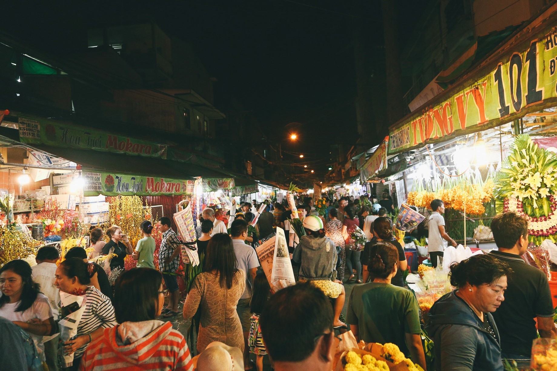 chợ đêm nổi tiếng Sài Gòn