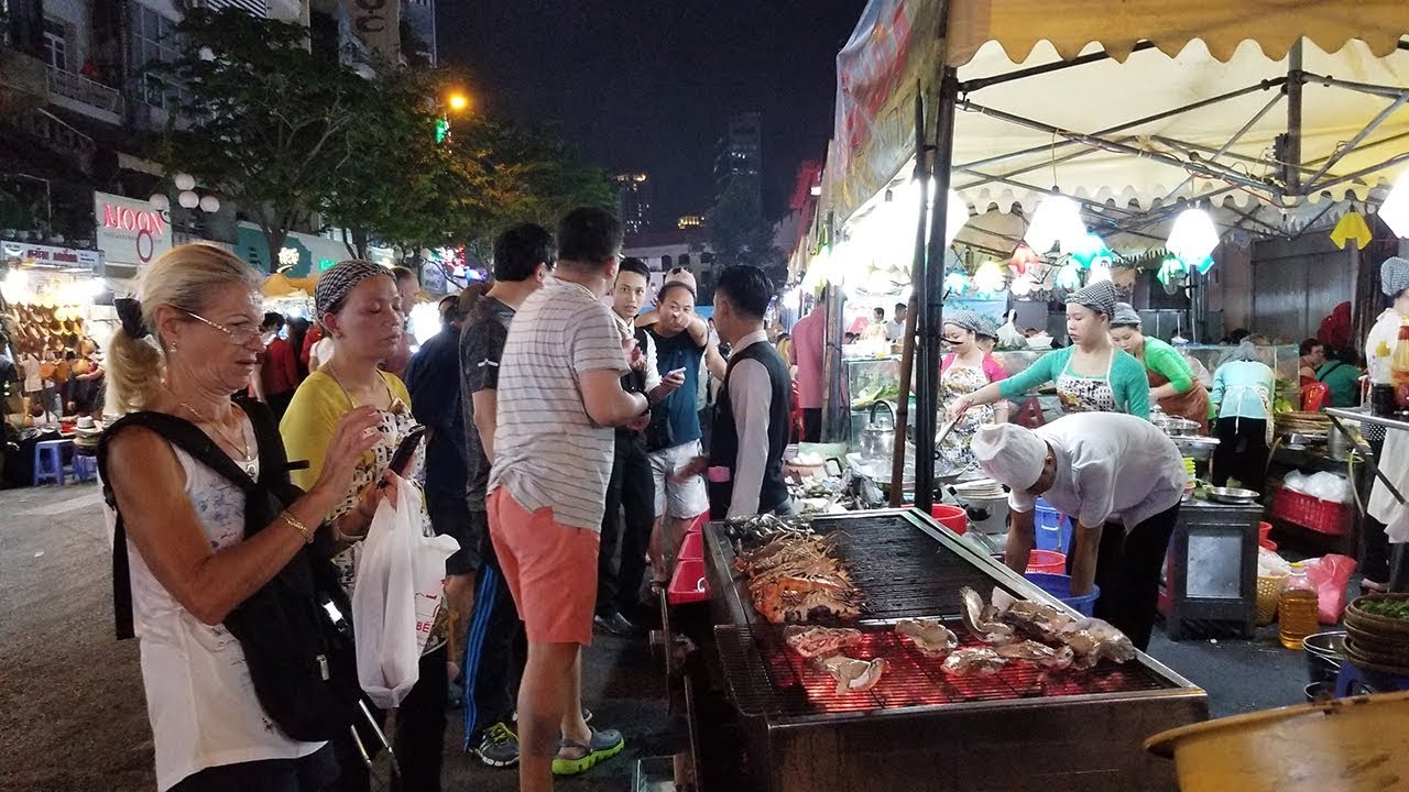 chợ Sài Gòn quận 8