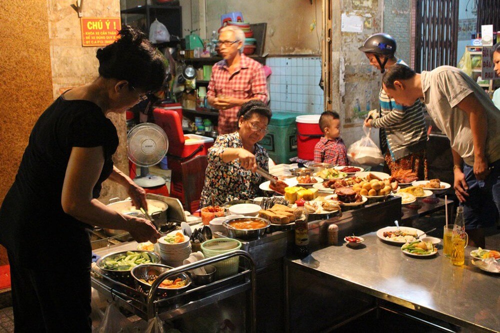 " Ăn No Căng Bụng" Với 10 Quán Cơm Tấm Quận 4 Sài Gòn
