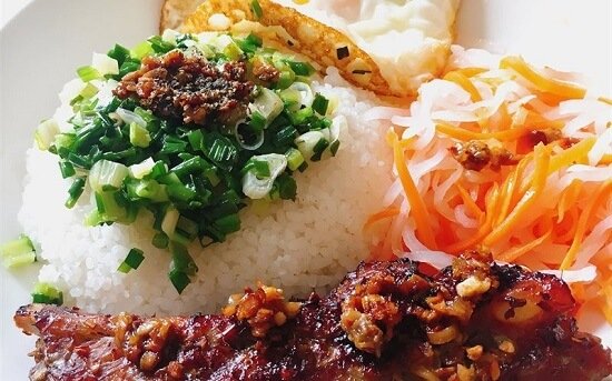 " Ăn No Căng Bụng" Với 10 Quán Cơm Tấm Quận 4 Sài Gòn