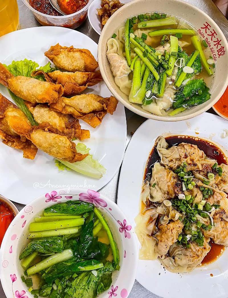 nhà hàng ăn khuya Sài Gòn