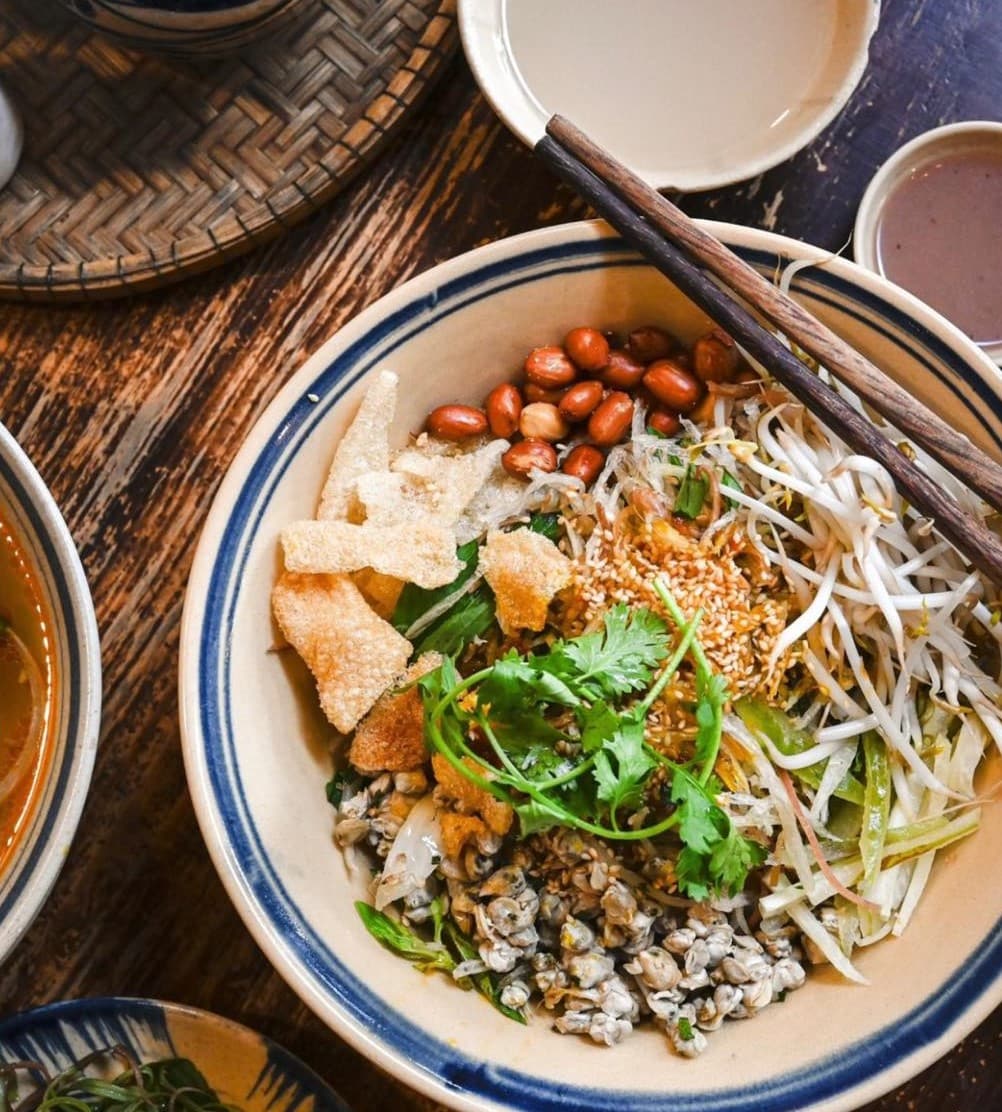 nhà hàng món huế ở Sài Gòn