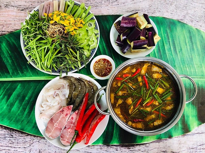 Quán lẩu mắm Cần Thơ - Lẩu Mắm Quê Mi