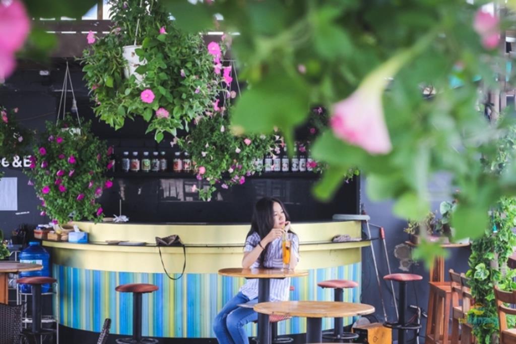 Quán cà phê view đẹp ở Đà Nẵng 1