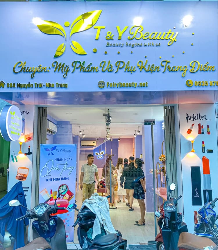 shop mỹ phẩm Nha Trang