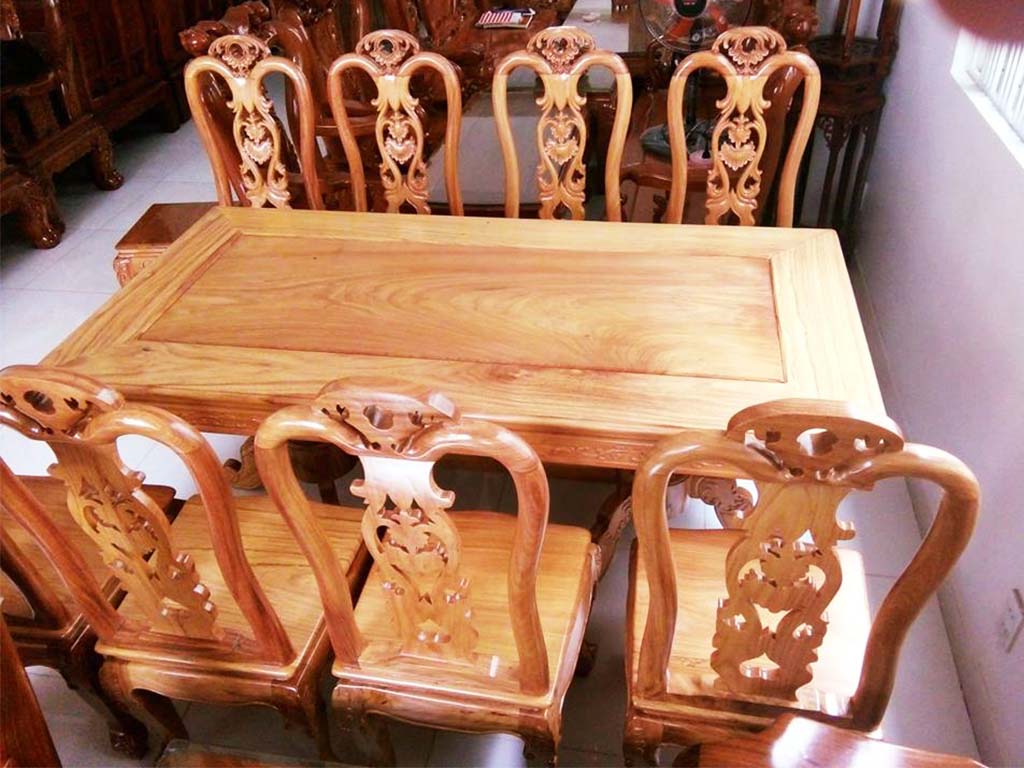 bàn ghế gỗ Quy Nhơn