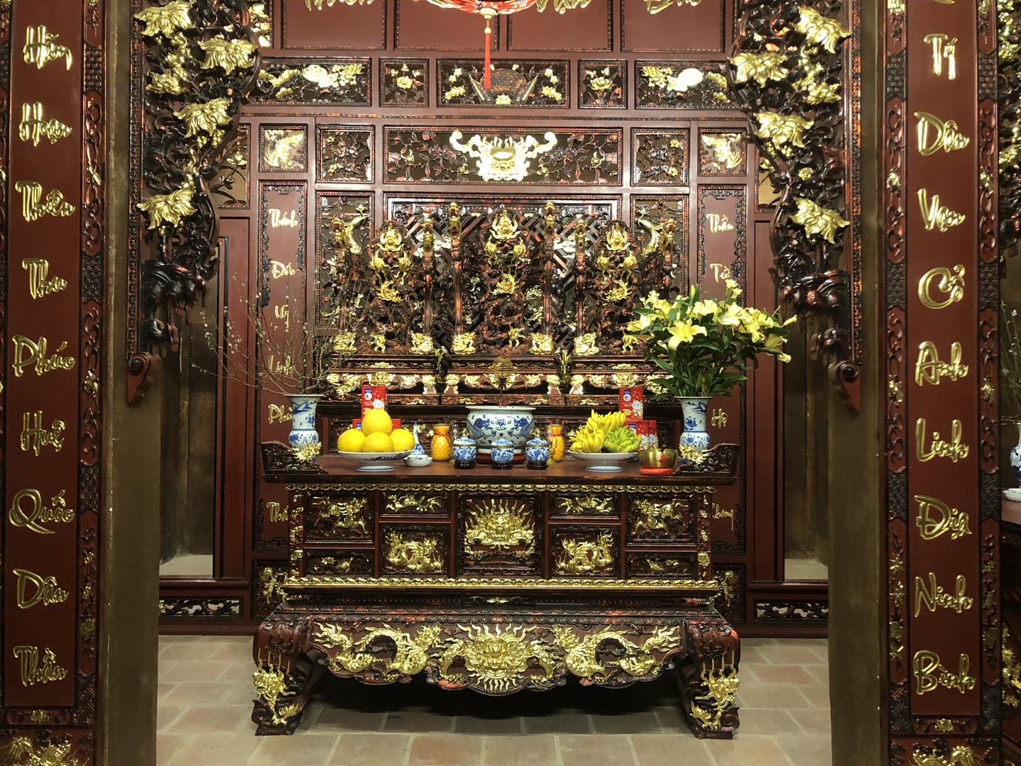 bàn thờ La Xuyên Nam Định