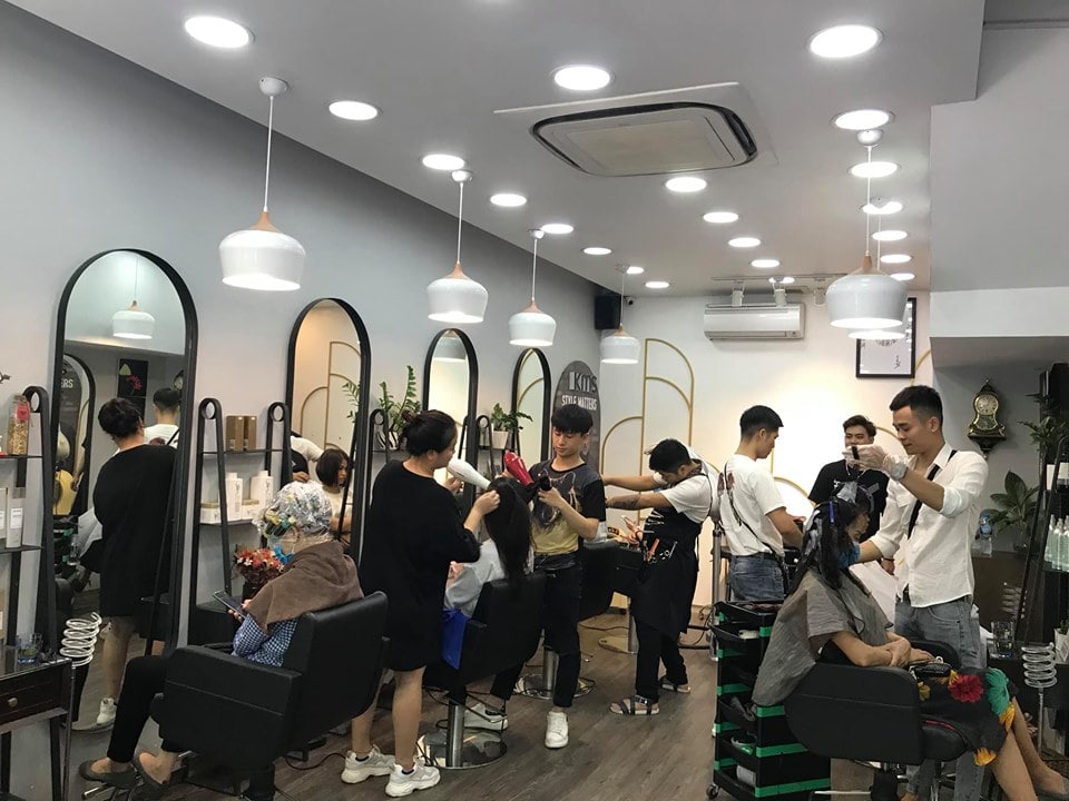 Top 4 Tiệm cắt tóc nam đẹp và chất lượng nhất Vĩnh Long