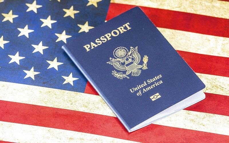 Top 10 Công Ty Dịch Vụ Gia Hạn Visa Cho Người Nước Ngoài Tại TPHCM