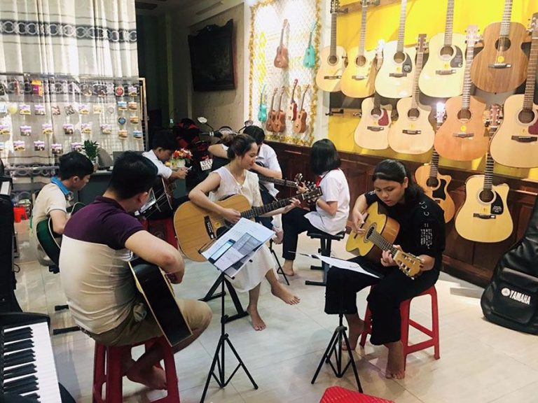 Top 6 Địa Chỉ Lớp Học Guitar Ở Nha Trang Chất Lượng Nhất