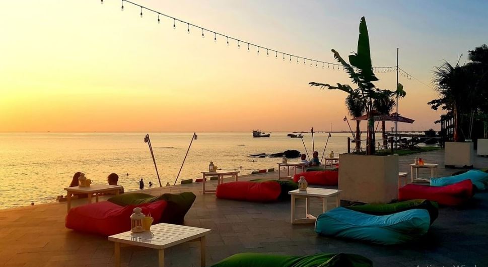 Quán Cafe Cocoon Beach Lounge