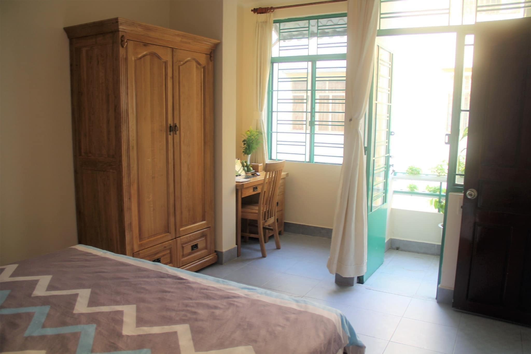 Winter Spring Homestay