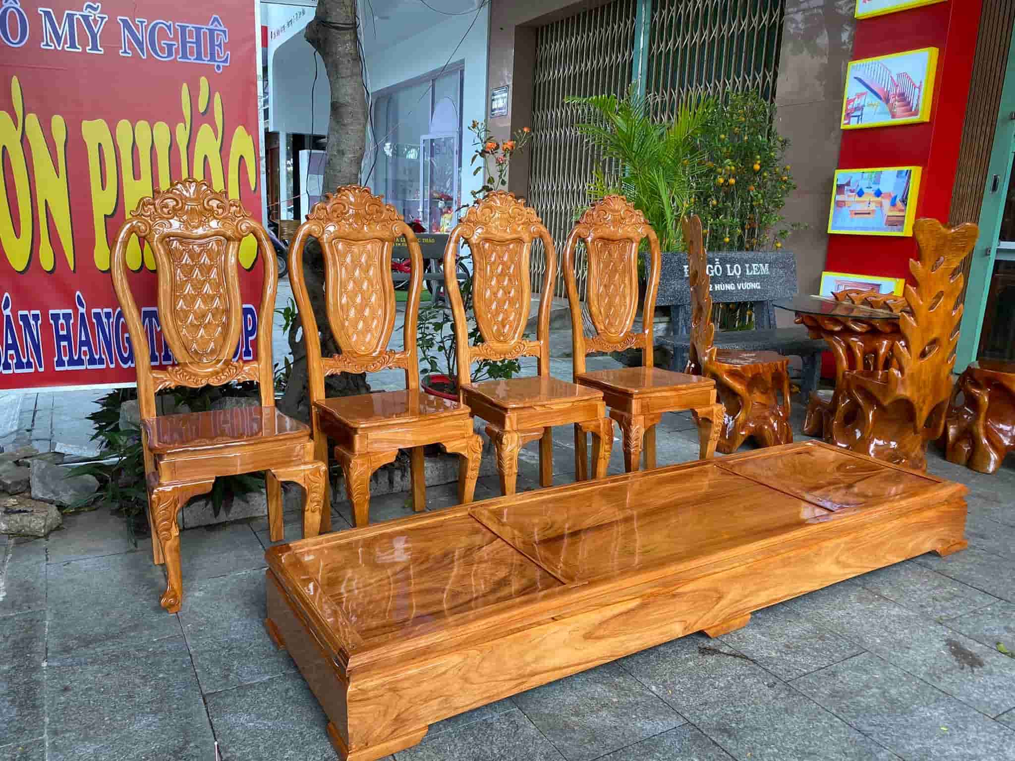 bàn ghế gỗ tuy hòa