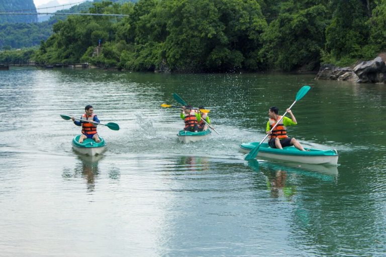 Top 5 Điểm Chèo Thuyền Kayak Nha Trang Vui Nhất 