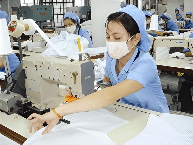 công ty may mặc Bình Dương