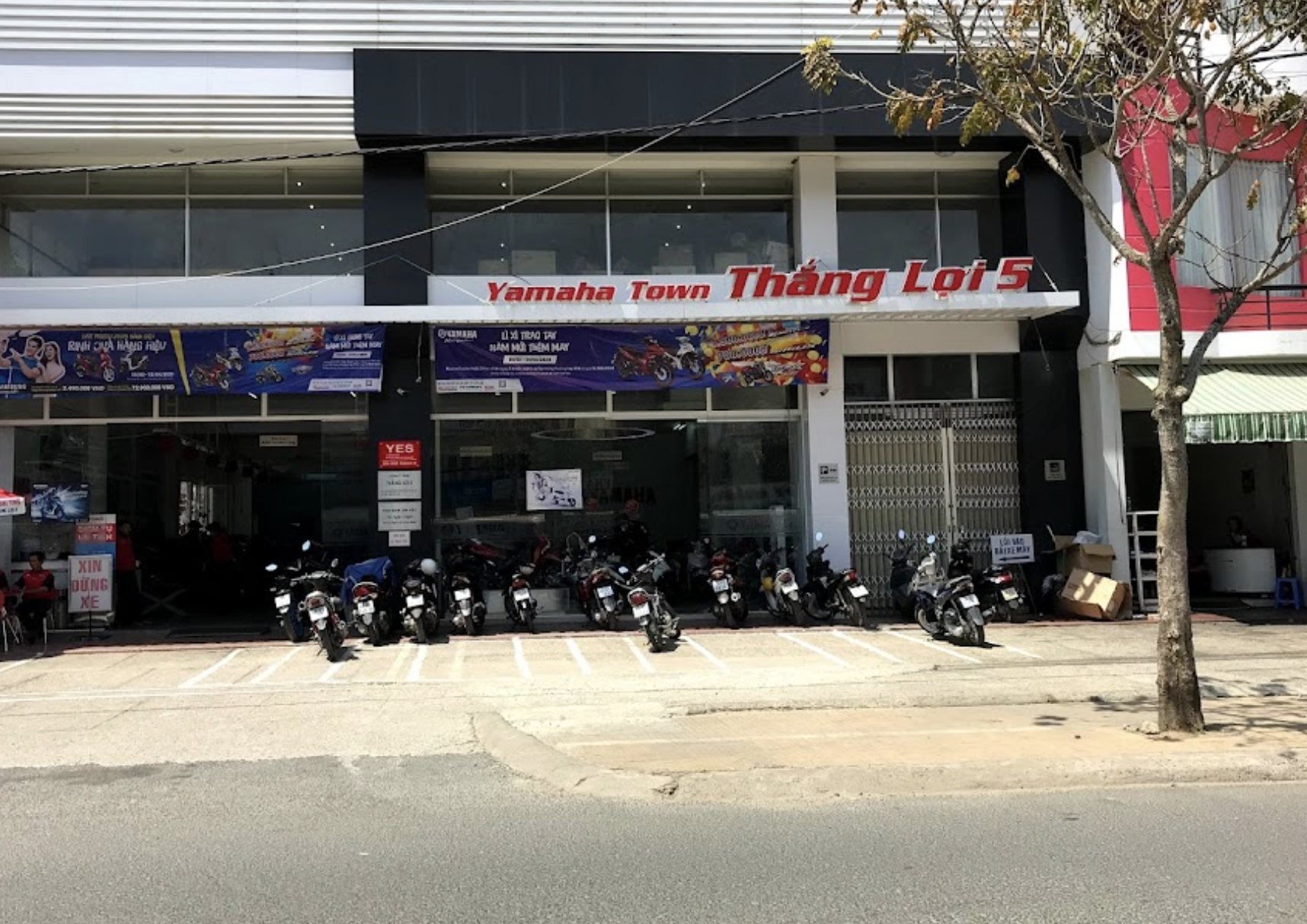 Cửa hàng xe máy Đà Lạt