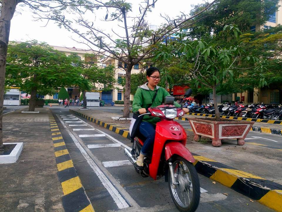 học bằng lái xe máy ở Huế