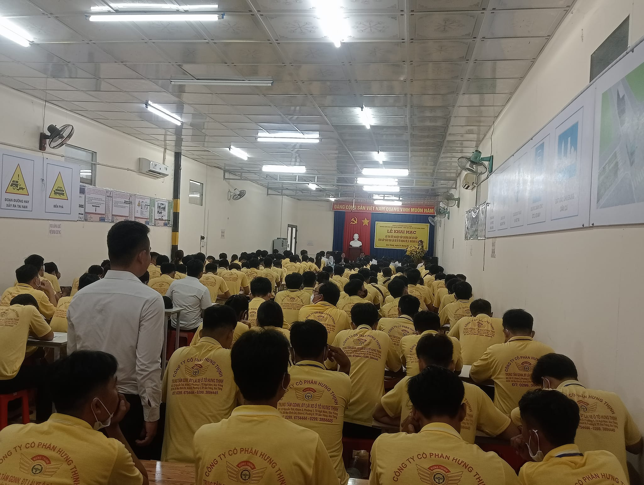 Trung tâm GDNN - ĐTLX ô tô Hưng Thịnh