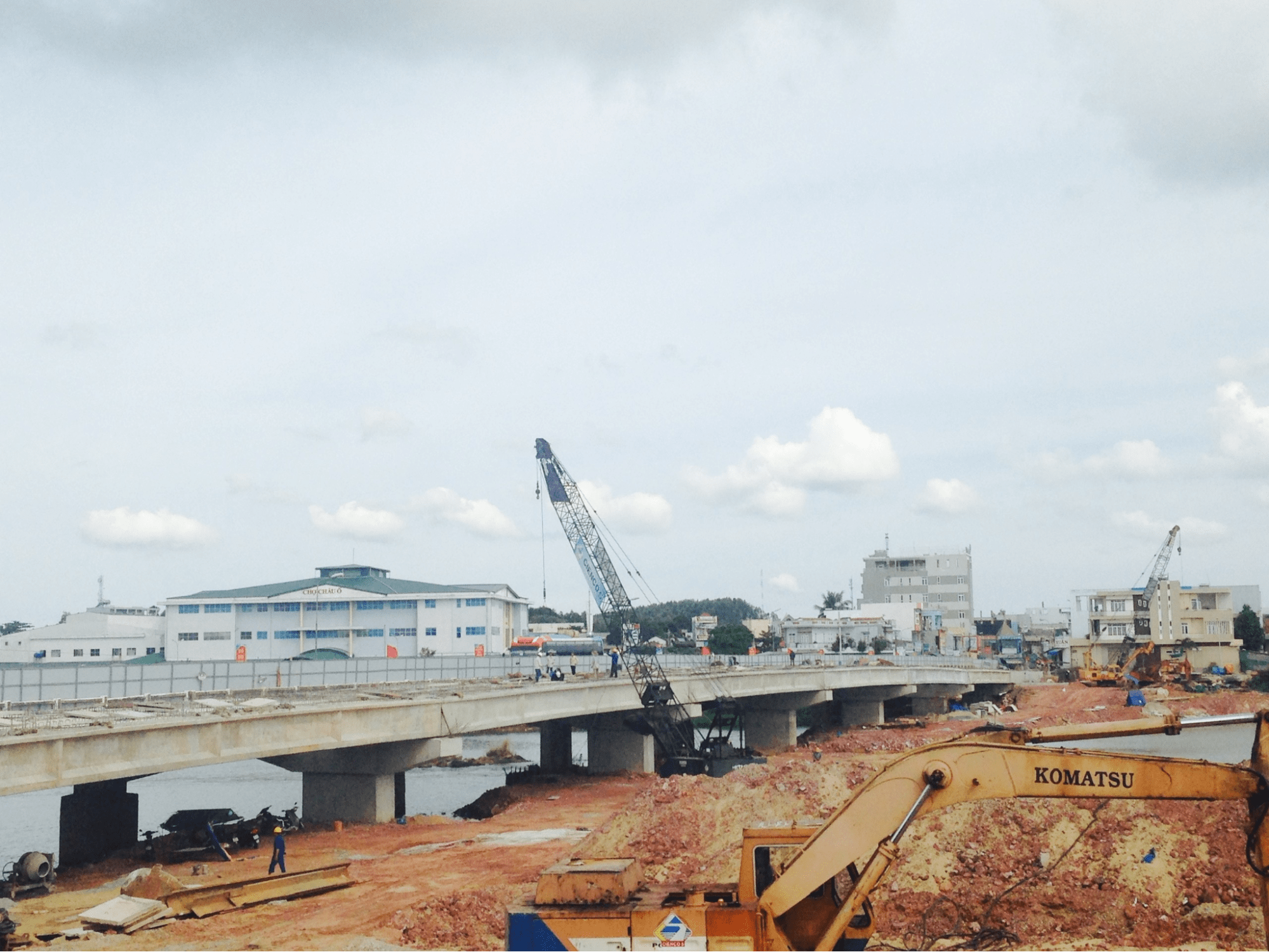 Xây dựng cầu đường Đà Nẵng