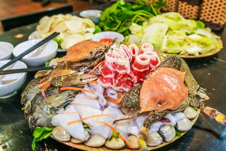 Những loại hải sản nổi tiếng của Lý Sơn, Quảng Ngãi là gì?
