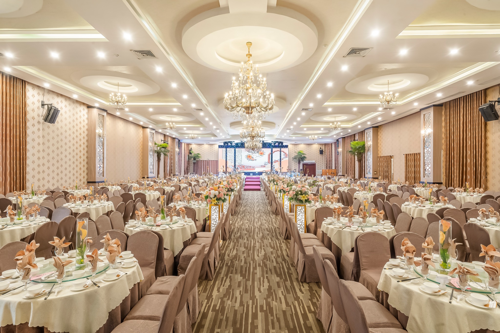 nhà hàng tiệc cưới quy nhơn EDEN HOTEL - QUY NHƠN