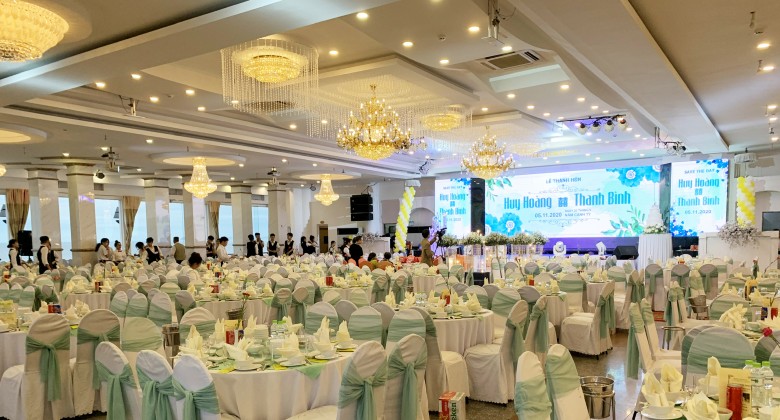 nhà hàng tiệc cưới quy nhơn Tiệc Cưới Hoàng Yến