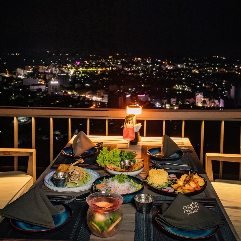 quán cafe Phú Quốc này Chuồn Chuồn Bistro & Bar