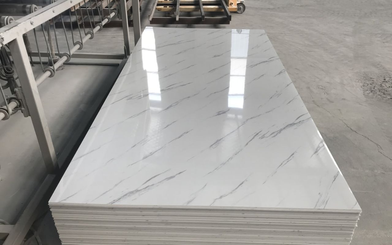 tấm nhựa ốp tường Huế Bích Ngọc Group