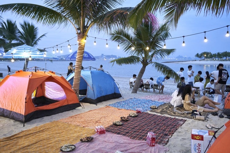 Thuê lều cắm trại Quảng Ninh