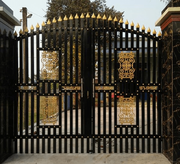 cổng sắt Lai Châu
