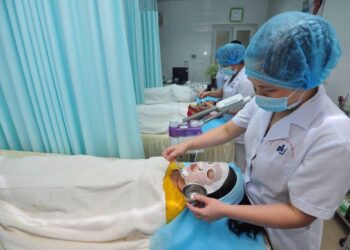 phòng khám da liễu quảng ninh