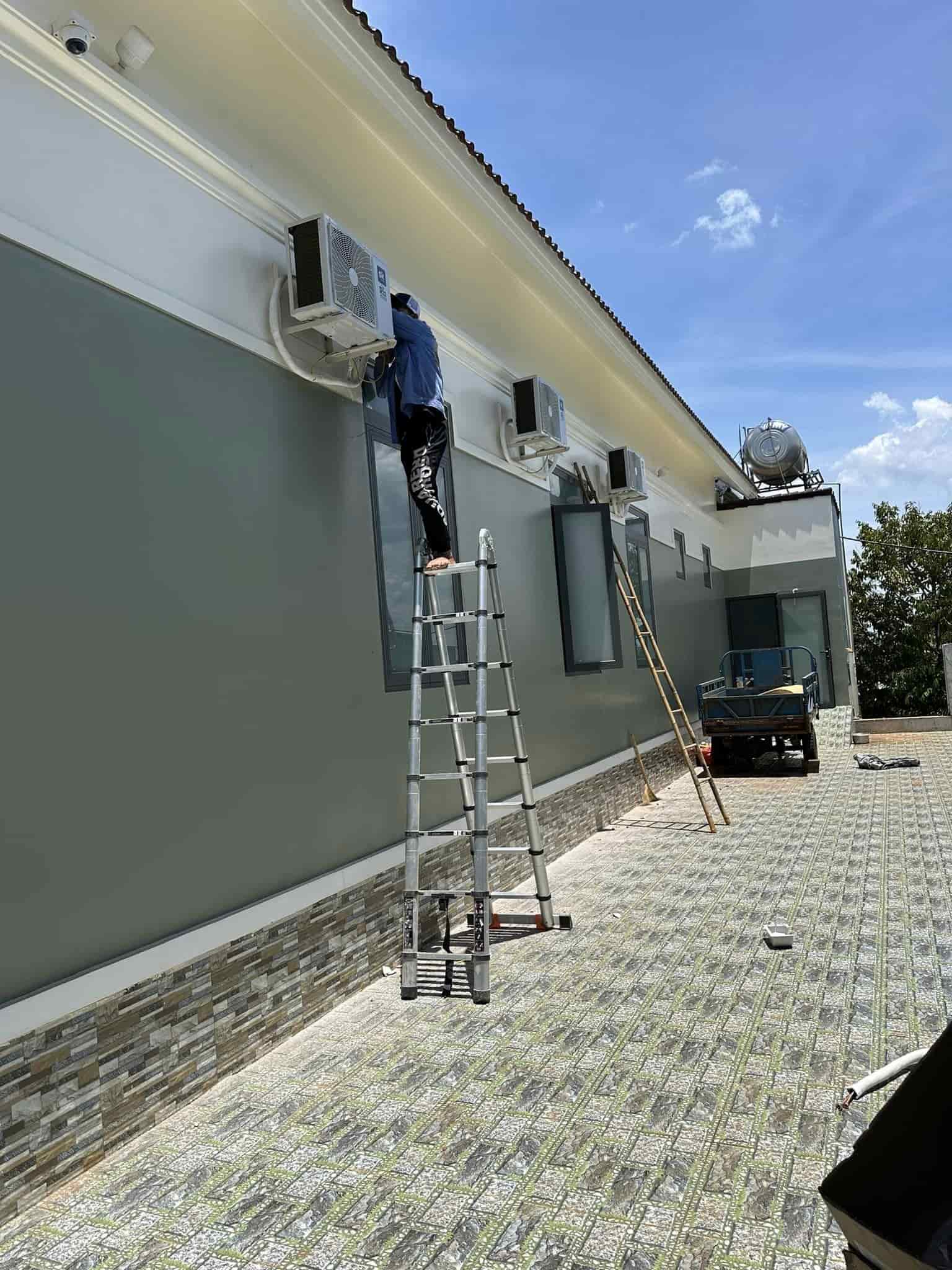 xuân huynh vệ sinh máy lạnh Đắk Nông