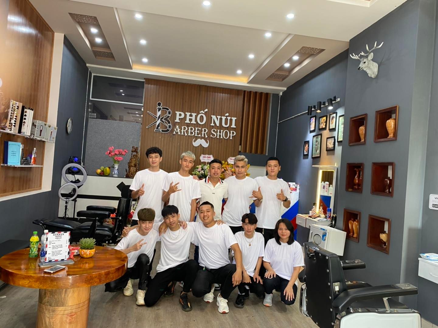 Top 10 Barber shop cắt tóc nam đẹp nhất TP Pleiku Gia Lai  Toplistvn