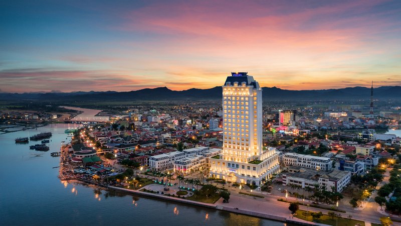 khách Sạn 5 Sao Quảng Bình
