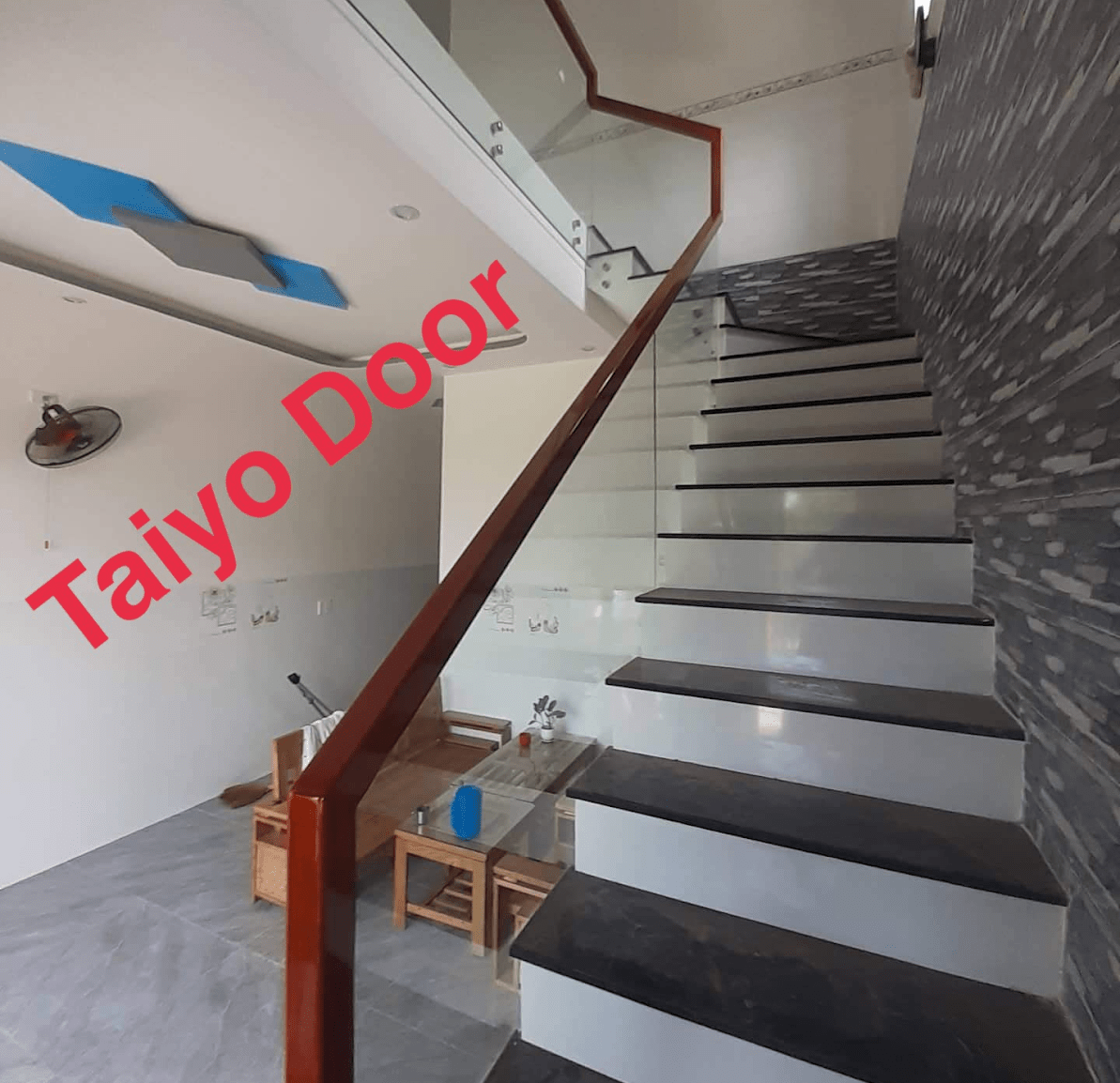 Taiyo Door