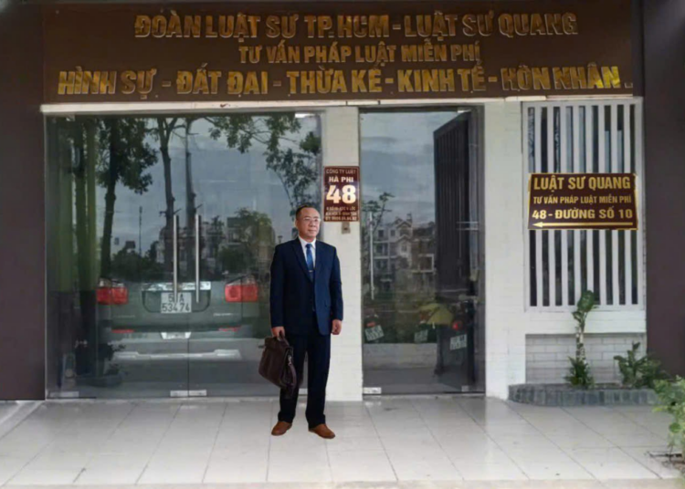 Luật sư Quang