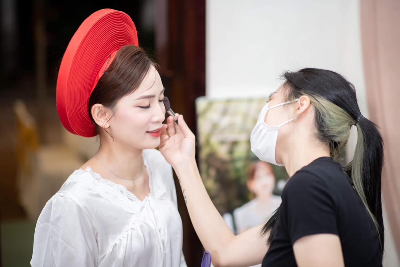 Trang Hoàng Makeup Academy