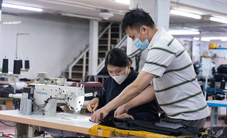 xưởng may quần áo Quảng Ninh