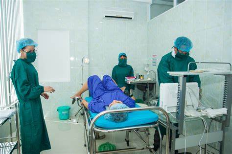 khám nam khoa có cần chuẩn bị gì không