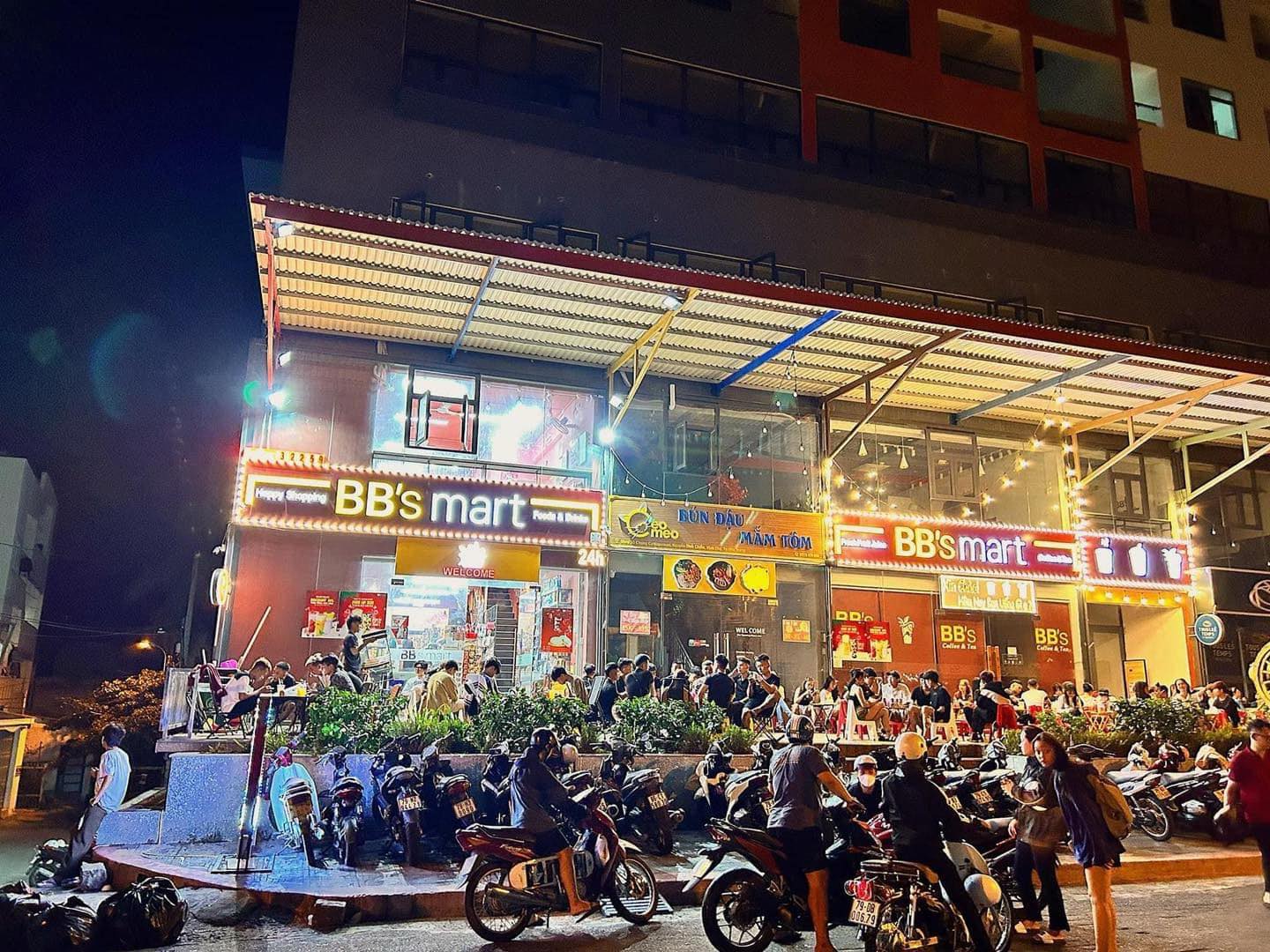 cửa hàng tiện lợi nha trang