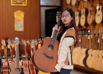 shop guitar Vinh
