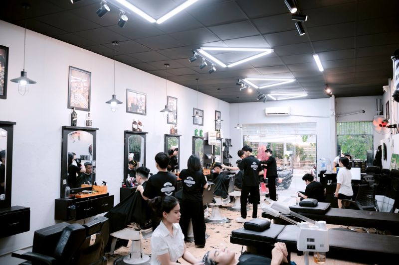 cắt tóc nam sơn trà